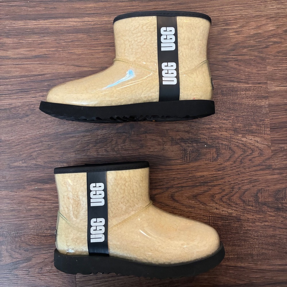 UGG Classic Clear Mini Waterproof Boots‎ Natural Black Women's US 5 EU 35